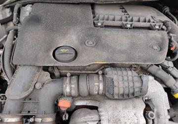 Peugeot 2008 I SUV Facelifting 1.6 BlueHDi 99KM 2016 Peugeot 2008 2016r, 1.6HDI. Uszkodzony lewy tyl. Jezdzi. 1.6 Diesel 99KM, zdjęcie 17