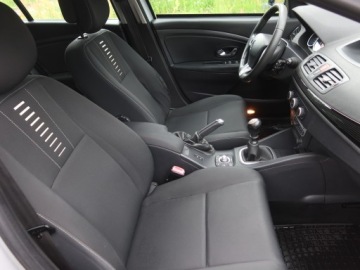 Renault Megane III Hatchback 1.5 dCi 110KM 2011 Renault Megane 1.5 dCi, Klima,ALU, zdjęcie 8
