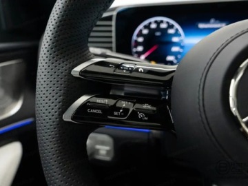 Mercedes GLE V167 SUV Facelifting 3.0 450d 367KM 2026 MERCEDES-BENZ GLE 450 d 4-Matic AMG Line 3.0 (367KM) 2026, zdjęcie 7