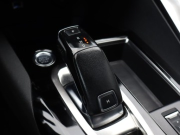 Peugeot 3008 II Crossover 1.2 PureTech 130KM 2020 Peugeot 3008 1.2 PureTech, Salon Polska, zdjęcie 18