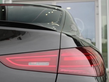 Mercedes GLE V167 SUV Facelifting 3.0 450d 367KM 2026 Coupe 450 d 4M Pakiet wyposażenia AMG Premium + Hak z ESP + Zimowy, zdjęcie 9