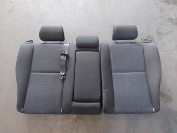 KOMPLET SEDADLA LEVÝ PRAVÝ PŘEDNÍ + POHOVKA ZADNÍ AVENSIS T25 FACELIFT EVROPA