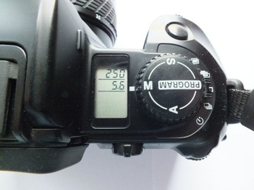 Minolta Dynax 600 si Classic + Exakta 35-70 мм 1:3,5-4,5 MC
