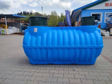 Дождевой бак BOLT 1000 с сетчатым фильтром