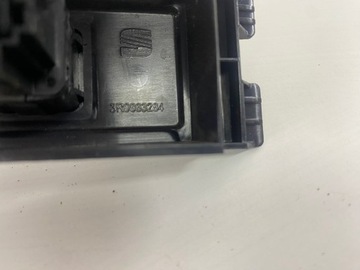 PANEL HNÍZDO ZAPALOVAČ AUX SEAT EXEO 3R0863284