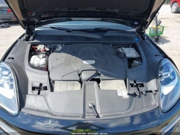 Porsche Cayenne III SUV S 2.9 440KM 2023 Porsche Cayenne 2023 PORSCHE CAYENNE PLATINUM EDITION 2.9 Benzyna 440KM, zdjęcie 12