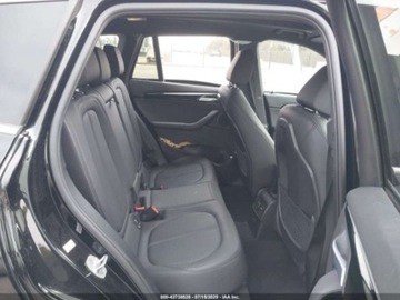 BMW X1 F48 2021 BMW X1 2021 BMW X1 xDrive28i Sports Activity Vehicle 2.0 Benzyna 228KM, zdjęcie 6