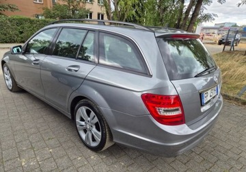 Mercedes Klasa C W204 Kombi T204 2.2 200 CDI BlueEFFICIENCY 136KM 2012 Mercedes-Benz Klasa C 2.2cdi Manual LIFT Bez rdzy Xenon NAVI Skora 2.1, zdjęcie 8