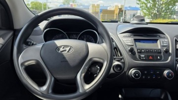 Hyundai ix35 SUV Facelifting 1.6 GDI 135KM 2014 Hyundai ix35 mały przebieg ledy super stan, zdjęcie 8