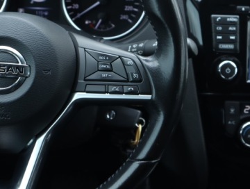 Nissan Qashqai II Crossover 1.2 DIG-T 115KM 2017 Nissan Qashqai 1.2 DIG-T, Salon Polska, zdjęcie 22