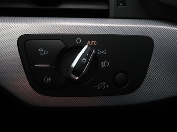 Audi A4 B9 Limousine 2.0 TFSI ultra 190KM 2018 Audi A4 40 TFSI, Salon Polska, Automat, Navi, zdjęcie 21