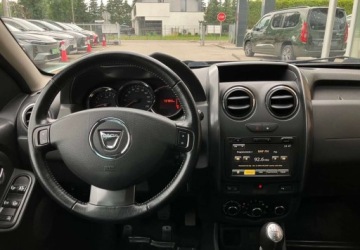 Dacia Duster I SUV Facelifting 1.2 TCe 125KM 2015 Dacia Duster Dacia Duster 1.2 TCe Prestige 1.2 Benzyna 125KM, zdjęcie 15
