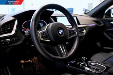 BMW Seria 1 F70 2024 BMW Seria 1 118iFV23LED Fog lightsKierownica skorzana M 1.5 Benzyna, zdjęcie 8