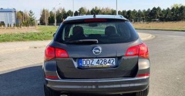 Opel Astra J Sports Tourer Facelifting 2.0 CDTI ECOTEC 165KM 2015 Opel Astra Lift 2.0 CDTI 165KM NawiPL BiXenony Ledy Grzane Kubełki+ Kiera, zdjęcie 19