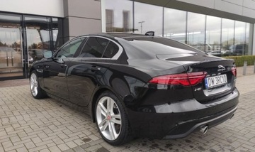 Jaguar XE Sedan Facelifting 2.0 i4P 300KM 2021 Jaguar XE XE MY22 2.0 I4 300 PS AWD Auto S 2.0 Benzyna 300KM, zdjęcie 16