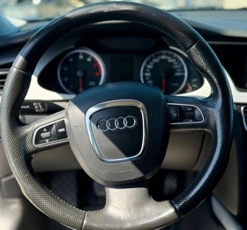 Audi A4 B8 Limousine 2.0 TFSI 180KM 2010 Audi A4 Limousine 2.0T 180KM Sedan cliamtronic Bixenon LED Grzane fotele, zdjęcie 33