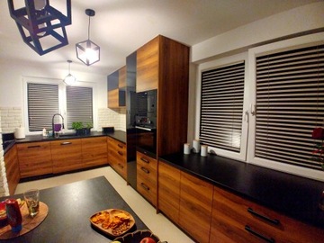 ДЕРЕВЯННЫЕ ЖАЛЮЗИ 25мм, ПО ИНДИВИДУАЛЬНОСТИ ПРОИЗВОДИТЕЛЯ