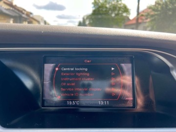 Audi A4 B8 Avant 2.0 TDI 143KM 2009 Audi a4 S-LINE AUTOMAT LEDY PARKTRONIC NAWIGACJA NOWY ROZRZAD NOWY DWUMAS, zdjęcie 13