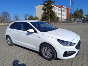 Hyundai i30 III Hatchback Facelifting 1.0 T-GDI 120KM 2023 HYUNDAI I30 1.0 T-GDI 120KM przebieg 39 tyś km LAKIER PERŁA METALIK r. 2023, zdjęcie 2
