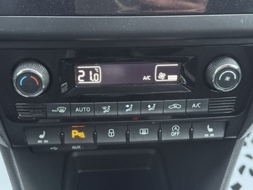 Skoda Rapid II Liftback Facelifting 1.0 TSI 110KM 2017 Škoda RAPID Skoda RAPID 1.0 12V TSI 110KM 2017r, zdjęcie 18