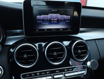 Mercedes Klasa C W205 Limuzyna 180 156KM 2016 Mercedes C C 180, Salon Polska, Automat, Skóra, zdjęcie 11