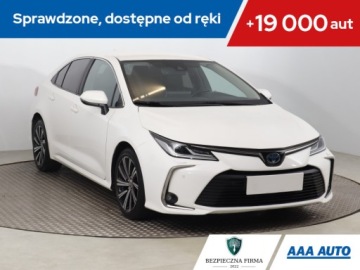 Toyota Corolla XII Sedan 1.8 Hybrid 122KM 2022 Toyota Corolla 1.8 Hybrid, Salon Polska, Automat