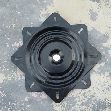 Вращающееся, тяжелое кресло с откидной спинкой