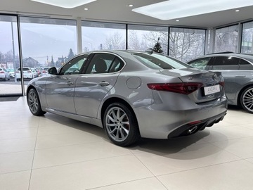 Alfa Romeo Giulia II Sedan Facelifting 2.0 Turbo 280KM 2020 Alfa Romeo Giulia Q4 Veloce / Kamera cofania / And, zdjęcie 1