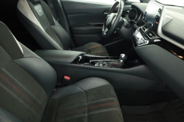 Toyota C-HR I Crossover Facelifting 2.0 Hybrid Dynamic Force 184KM 2021 Toyota C-HR 2.0 Hybrid, Salon Polska, zdjęcie 6