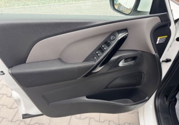 Citroen C4 Picasso II Picasso Facelifting 1.2 PurTech 130KM 2017 Citroen C4 Picasso bezwypadek jak nowaserwisshinelift 1.2 Benzyna 130KM, zdjęcie 12