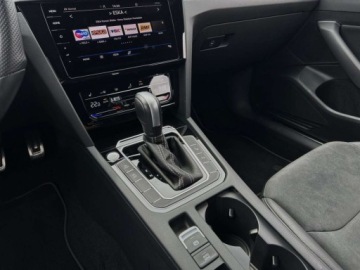 Volkswagen Arteon Fastback Facelifting 2.0 TSI 190KM 2022 Volkswagen Arteon 2.0TSI 190KM R-Line DSG SerwisASO Keyless Acc Led Virtua, zdjęcie 23