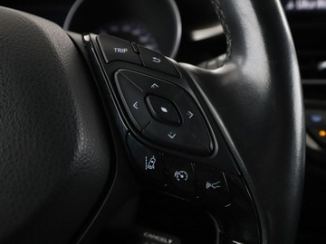 Toyota C-HR I Crossover 1.8 Hybrid 122KM 2019 Toyota C-HR navi kamera grzane fotele ACC, zdjęcie 29