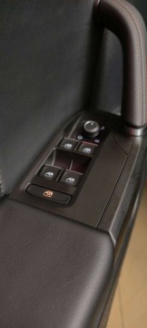 Cupra Leon II Sportstourer 2.0 TSI 245KM 2022 Cupra Leon 2.0 TSI 245KM DSG Full Led Tempomat ACC FV23 2.0 Benzyna, zdjęcie 33