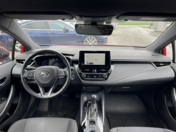 Toyota Corolla XII TS Kombi 1.8 Hybrid 122KM 2022 Toyota Corolla Hybryda Automat Kamera Podgrzewanie, zdjęcie 7