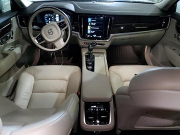 Volvo S90 II 2017 Volvo S90 2017 Volvo S90 T5 FWD Momentum 2.0 Benzyna 250KM, zdjęcie 7