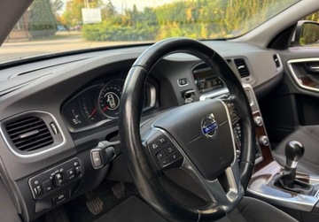 Volvo V60 I Kombi 1.6 DRIVe 115KM 2013 Volvo V60 LIFT Led Klimatronik Drewno Virtual Cockpit Navi Serwis Gwarancja, zdjęcie 4