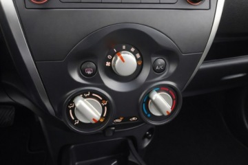 Nissan Micra IV Hatchback 5d Facelifting 1.2 80KM 2016 Nissan Micra 1.2 80 KM, Automat, Bezwypadkowy, zdjęcie 18