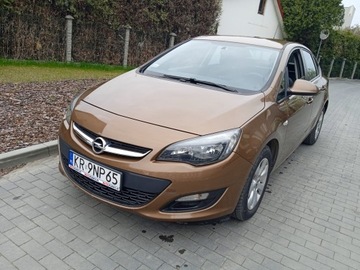 Opel Astra J Sedan 1.6 Twinport ECOTEC 115KM 2016 OPEL ASTRA 1,6-16V