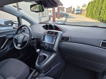 Toyota Verso Minivan Facelifting 1.8 Valvematic 147KM 2016 Toyota Verso 1.8 Benz Zadbany 1.8 Benzyna 147KM, zdjęcie 12