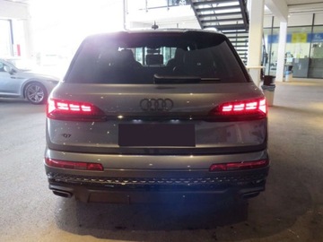 Audi Q7 II SUV Facelifting  3.0 50 TDI 286KM 2025 AUDI Q7 50 TDI quattro S Line Suv 3.0 (286KM) 2025, zdjęcie 1