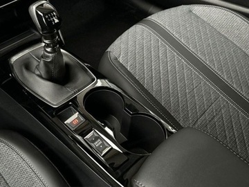 Peugeot 208 II Hatchback Facelifting 1.2 PureTech 100KM 2025 Od ręki - Allure 1.2 PureTech 100KM / Pakiet Vision i Navigation, zdjęcie 8