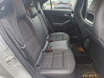 Mercedes Klasa A W176 Hatchback 5d 1.8 180 CDI BlueEFFICIENCY 7G-DCT 109KM 2013 Mercedes-Benz Klasa A A180 Automat Bi-Xenon 1.8 Diesel 109KM, zdjęcie 14