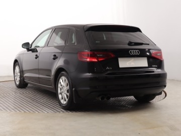 Audi A3 8V Hatchback 3d 1.4 TFSI 122KM 2013 Audi A3 1.4 TFSI, Salon Polska, Xenon, Bi-Xenon, zdjęcie 3