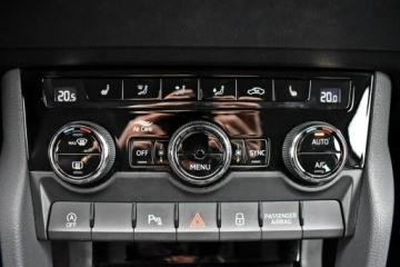 Skoda Karoq Crossover Facelifting 1.5 TSI ACT 150KM 2024 Škoda Karoq Skoda Karoq Bezwypadkowy / Salon, zdjęcie 21
