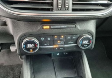 Ford Focus IV Kombi 1.0 EcoBoost 125KM 2019 Ford Focus 1.0 EcoBoost Hybrid ACTIVE Benzyna 125KM, zdjęcie 30