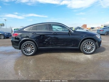 Mercedes GLC C253 2020 Mercedes-Benz GLC 2020 MERCEDES-BENZ GLC 300 COUPE 4MATIC 2.0 Benzyna 255KM, zdjęcie 14