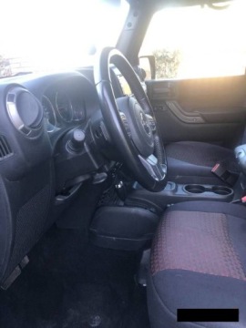 Jeep Wrangler III Unlimited Facelifting 3.6 V6 286KM 2017 Jeep Wrangler Ultimited 3.6 benzyna+ LPG 285KM 2017r Stan bardzo dobry!, zdjęcie 14