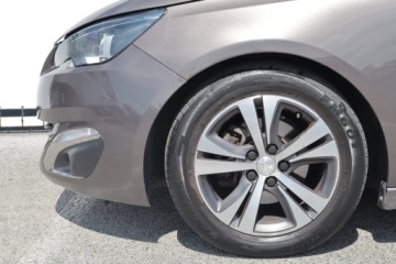 Peugeot 308 II SW 1.2 PureTech 130KM 2014 Peugeot 308 1.2 e-THP, Navi, Klima, Klimatronic, zdjęcie 14