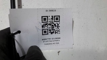 MB927791 VZPĚRA/TLAKOVAČ KRYT KUFRU CARISMA 4G 99R