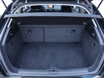 Audi A3 8V Hatchback 3d 1.6 TDI clean diesel 110KM 2015 Audi A3 1.6 TDI, Automat, Navi, Xenon, Bi-Xenon, zdjęcie 13